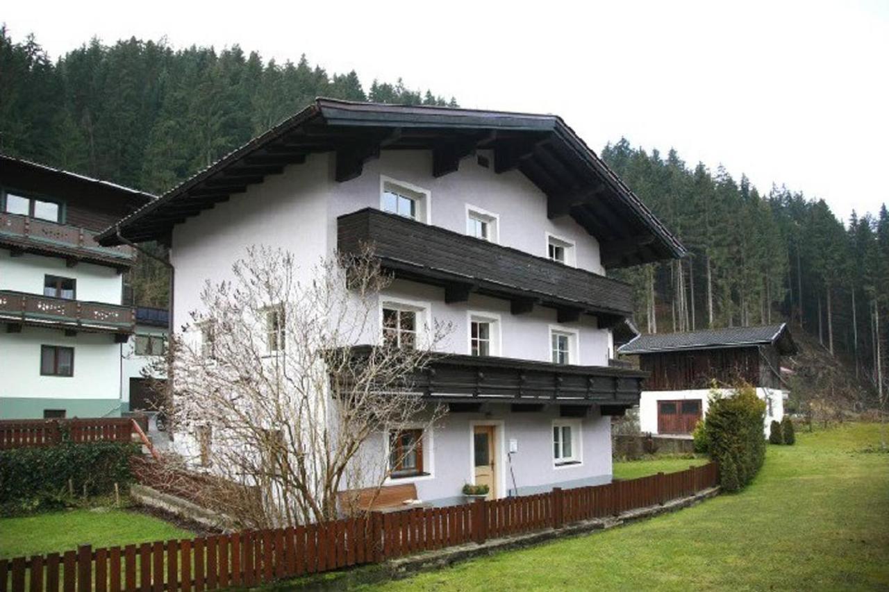 Apartment Julia & Maria Hopfgarten im Brixental Exterior photo