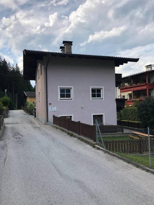 Apartment Julia & Maria Hopfgarten im Brixental Exterior photo
